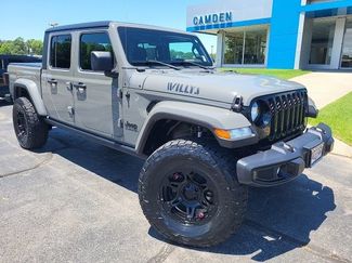Used 2022 Jeep Gladiator Sport AWD/4WD video 2