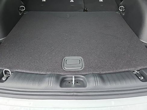 Used 2026 Jeep Compass Latitude image 87