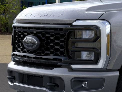 New 2026 Ford F350 XLT w/ XLT Premium Package AWD/4WD image 18