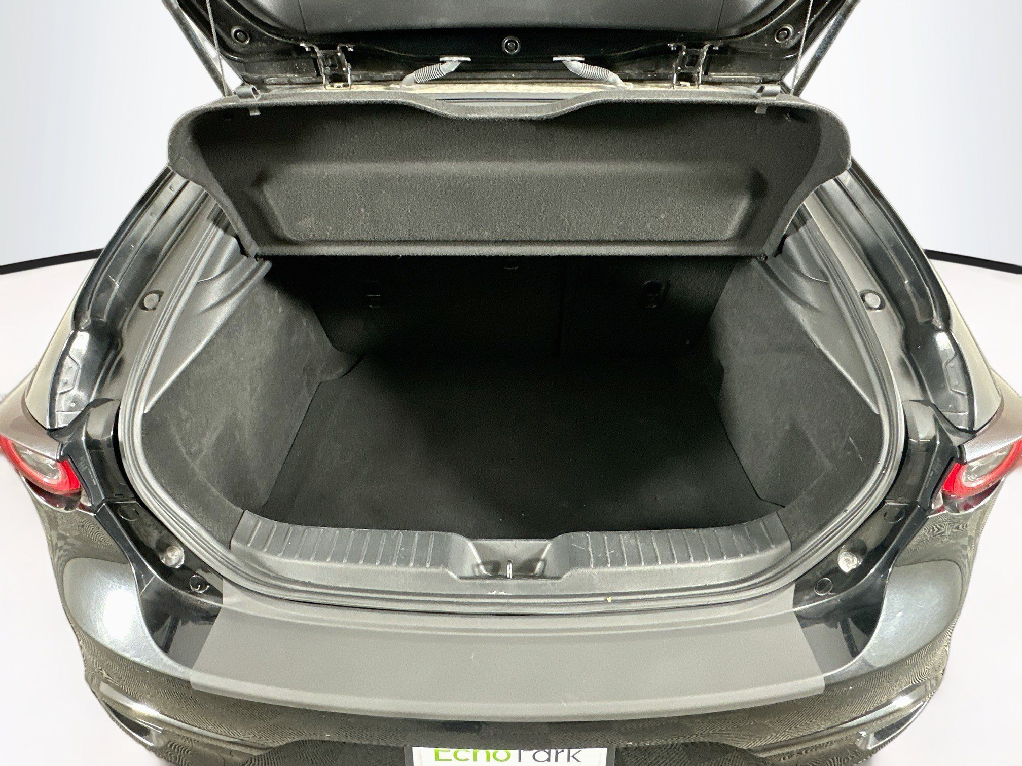 Used 2024 MAZDA MAZDA3 s FWD image 29