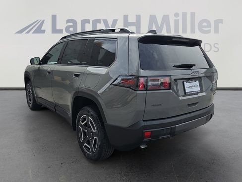 New 2026 Jeep Cherokee Limited image 3