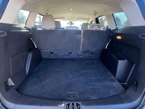 Used 2017 Ford Escape Titanium FWD image 18