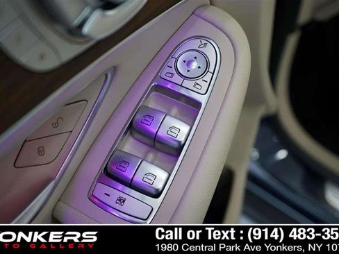 Used 2022 Mercedes-Benz GLC 300 4MATIC image 19