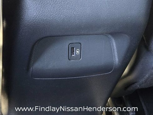 Used 2020 Nissan Sentra SR FWD image 12