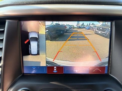 Used 2017 GMC Acadia Denali w/ Technology Package AWD/4WD image 30