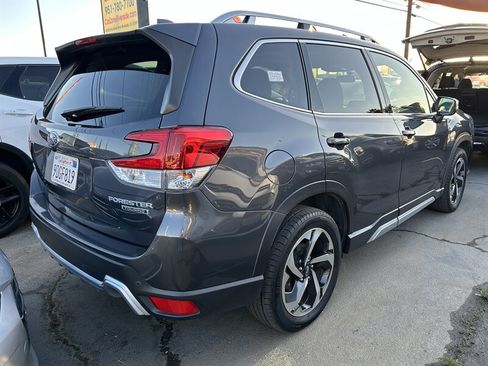 Used 2023 Subaru Forester Touring AWD/4WD image 12