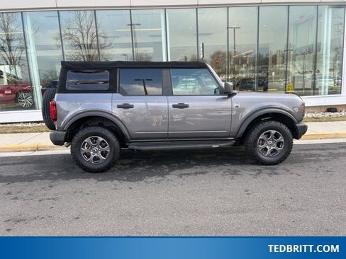 Used 2022 Ford Bronco Big Bend image 9