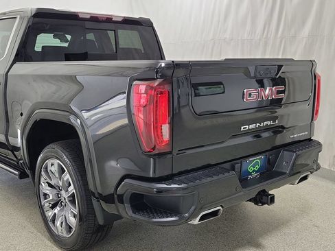 Certified 2023 GMC Sierra 1500 Denali w/ Denali Reserve Package AWD/4WD image 7
