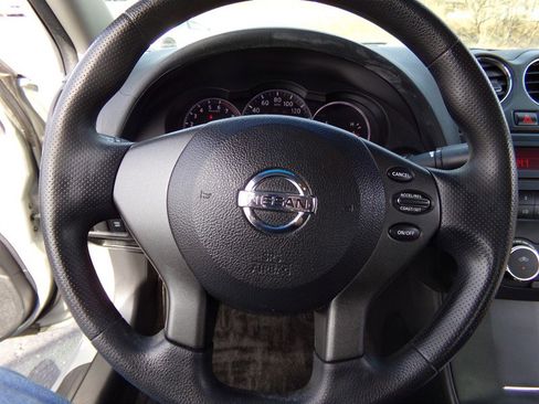 Used 2010 Nissan Altima 2.5 S image 38