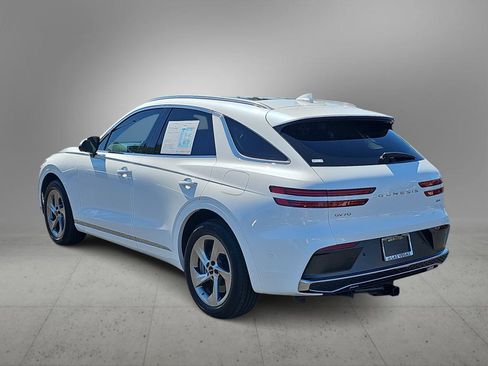 Certified 2026 Genesis GV70 2.5T Advanced w/ G1 Accessory Package AWD/4WD image 6