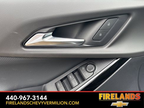 New 2026 Chevrolet Equinox LT w/ Convenience Package II image 10