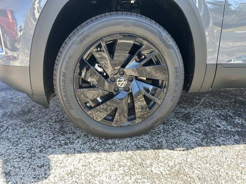 New 2026 Volkswagen Atlas SE FWD image 10