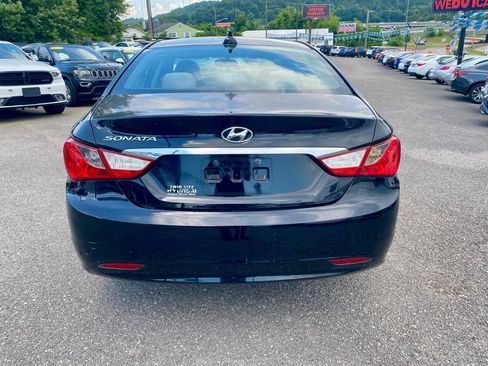Used 2013 Hyundai Sonata GLS w/ Popular Equipment Pkg FWD image 6