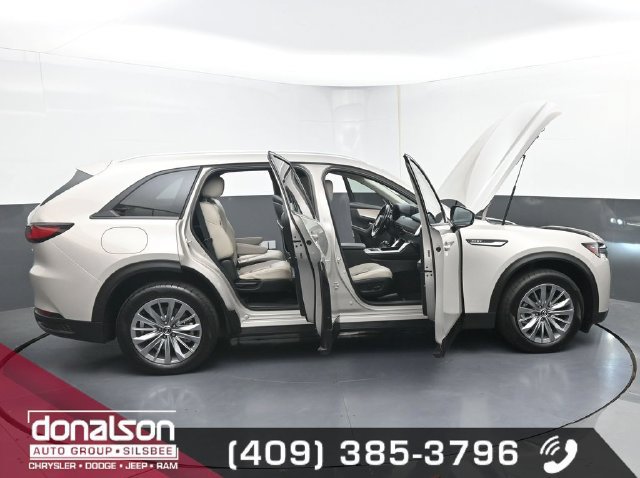 Used 2024 MAZDA CX-90 Plug-In Hybrid w/ Preferred AWD/4WD image 23