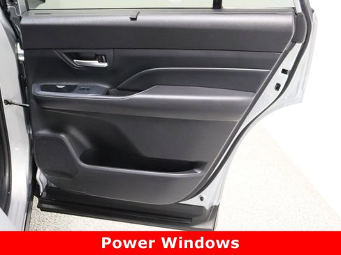 Certified 2025 Toyota Grand Highlander AWD image 36
