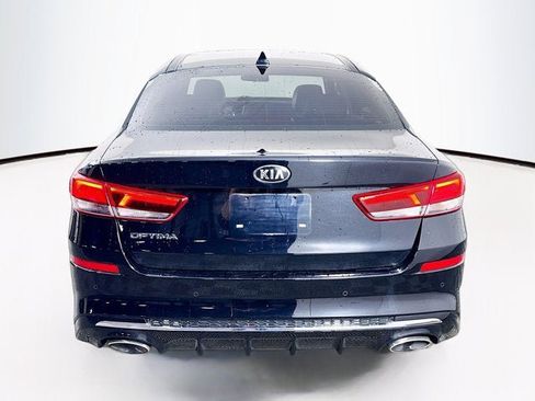 Certified 2020 Kia Optima SE image 6