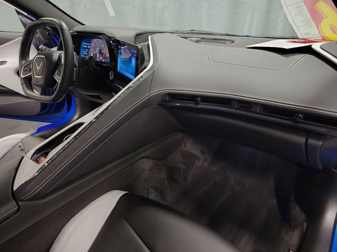 Used 2024 Chevrolet Corvette Stingray Preferred Cpe w/ Stealth Interior Trim Package image 25