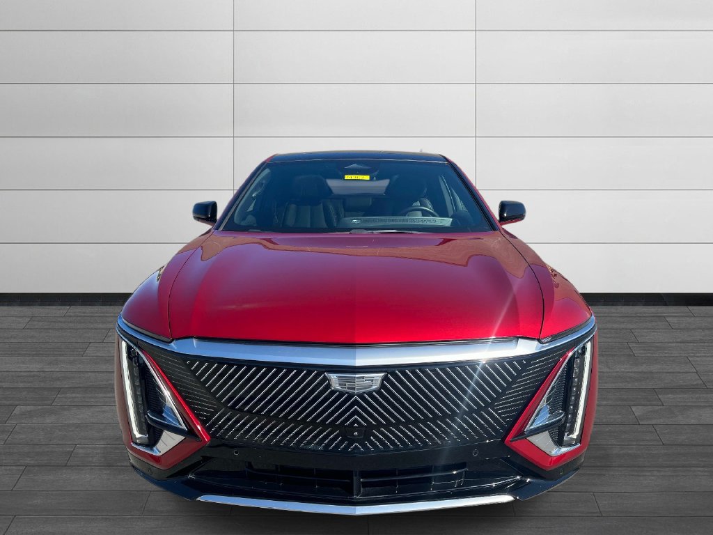 Used 2024 Cadillac Lyriq Luxury RWD image 8