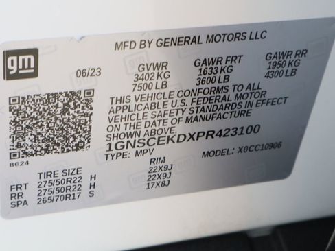 Certified 2023 Chevrolet Suburban RST w/ Luxury Package image 37