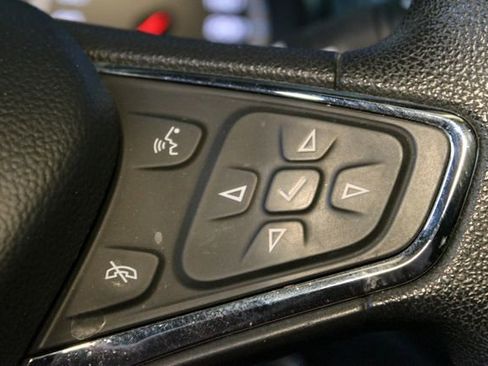 Used 2018 Chevrolet Cruze LT FWD image 21
