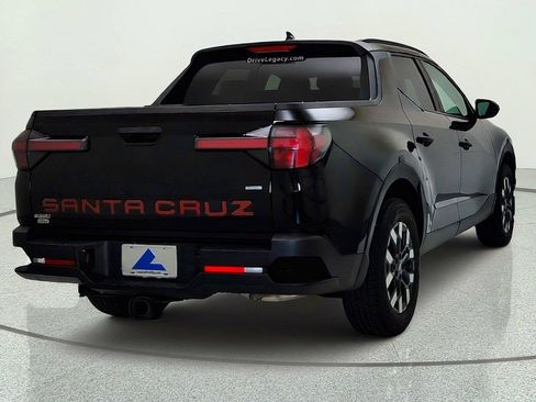 Used 2025 Hyundai Santa Cruz SEL AWD/4WD image 6