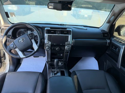 Used 2022 Toyota 4Runner SR5 Premium image 12