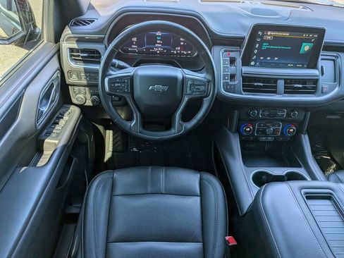 Used 2022 Chevrolet Tahoe RST w/ Sport Performance Package AWD/4WD image 16