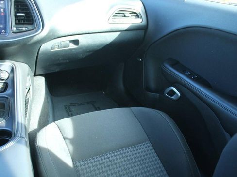 Used 2018 Dodge Challenger T/A image 17