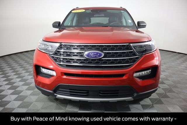 Used 2024 Ford Explorer XLT w/ Equipment Group 202A AWD/4WD image 12