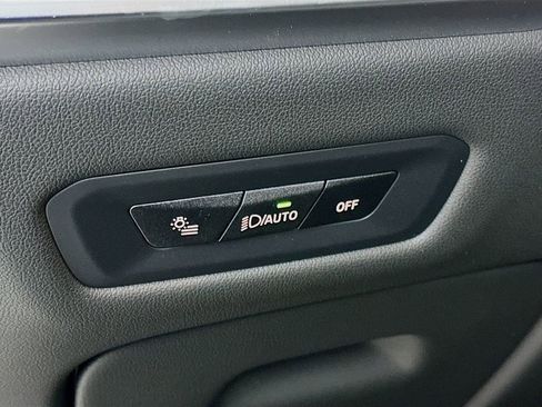 Used 2025 BMW X5 xDrive40i w/ Premium Package image 14