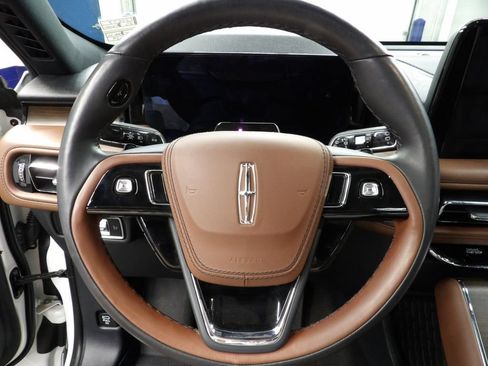 Used 2025 Lincoln Aviator Reserve w/ Luxury Package AWD/4WD image 48