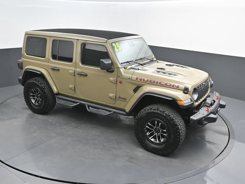 Used 2025 Jeep Wrangler Unlimited Rubicon AWD/4WD image 38