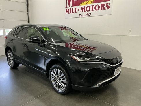 Used 2021 Toyota Venza XLE w/ Softex Package AWD/4WD image 1