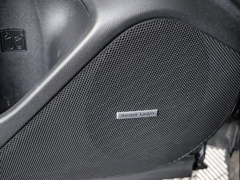 Used 2024 Subaru Forester Touring w/ Convenience Package image 7