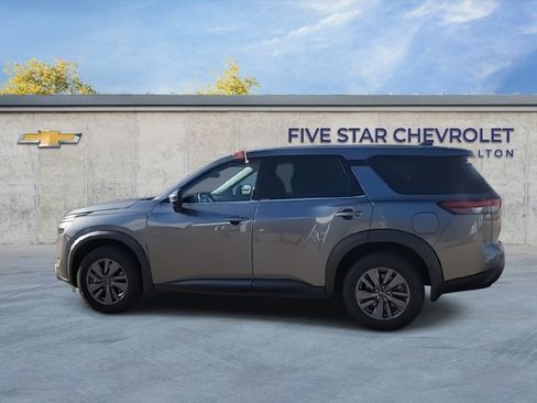 Used 2022 Nissan Pathfinder S image 6