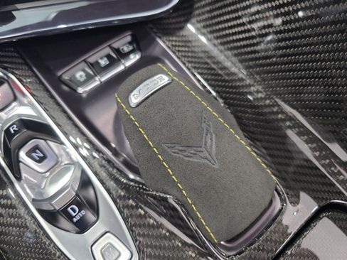 Used 2023 Chevrolet Corvette Z06 w/ Z07 Performance Package RWD image 17