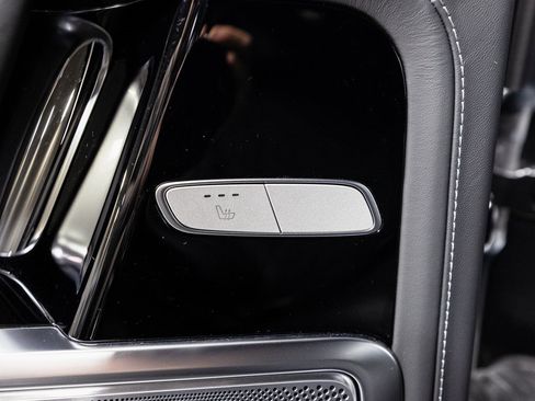 Used 2025 Mercedes-Benz G 63 AMG 4MATIC image 29