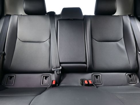 Used 2024 Toyota Prius XLE image 16