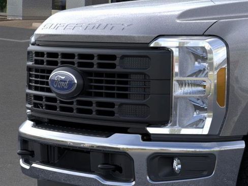 New 2026 Ford F250 XL image 17