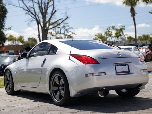 Used 2003 Nissan 350Z Touring RWD image 9