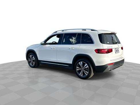 Used 2025 Mercedes-Benz GLB 250 4MATIC image 6