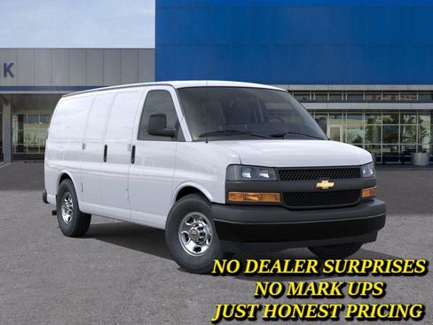 New 2026 Chevrolet Express 2500 w/ Driver Convenience Package RWD image 7