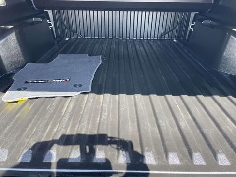 Used 2025 Toyota Tacoma TRD Sport image 46