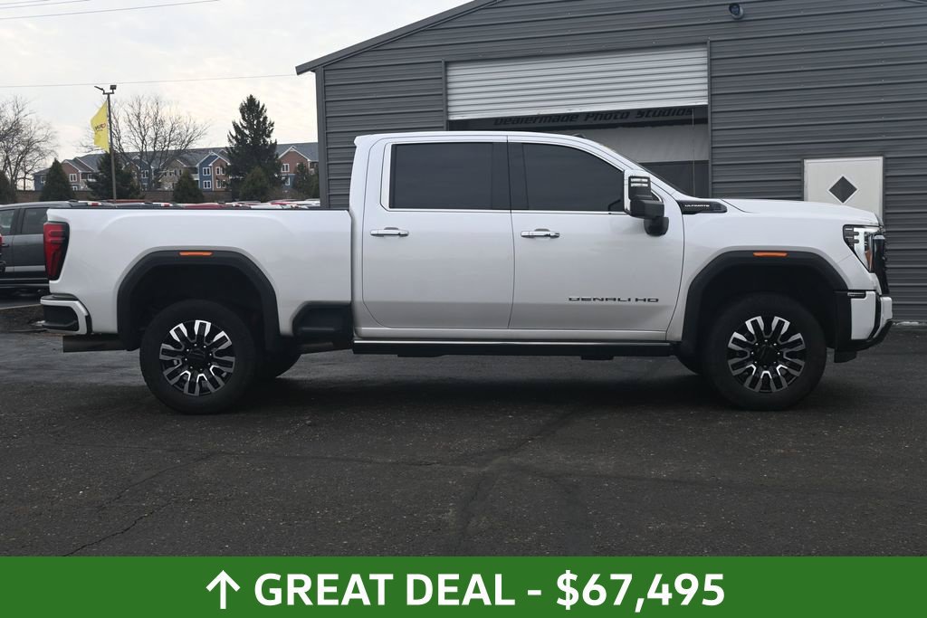 Used 2024 GMC Sierra 3500 Denali Ultimate AWD/4WD image 5