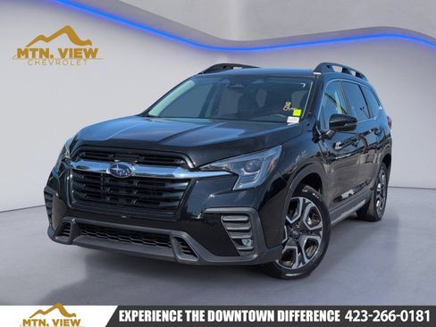 Used 2023 Subaru Ascent Limited AWD/4WD image 1