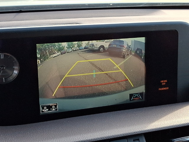 Used 2020 Lexus ES 350 w/ Premium Package FWD image 18