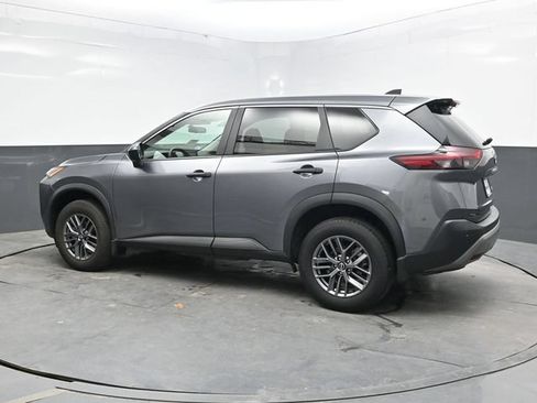 Used 2023 Nissan Rogue S AWD/4WD image 4
