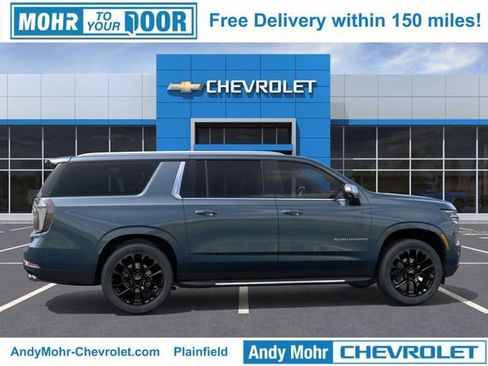 New 2026 Chevrolet Suburban Premier w/ Sun And Tow Package image 5