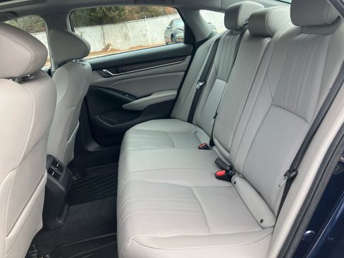 Used 2020 Honda Accord EX-L image 33