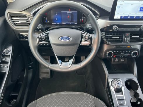 Used 2024 Ford Escape Active image 16